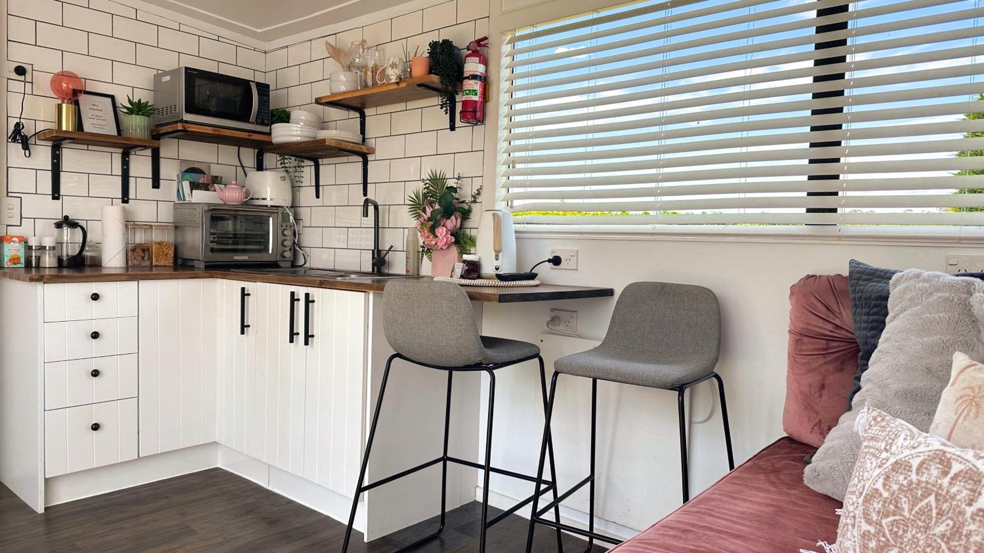 Vila Rustling Oaks Nz Tropical Tiny House Tamahere Exteriér fotografie
